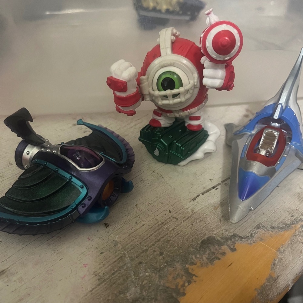 Skylanders Lot of 3 Superchargers Missile Tow Dive Clips Sea Shadow Sky Slicer